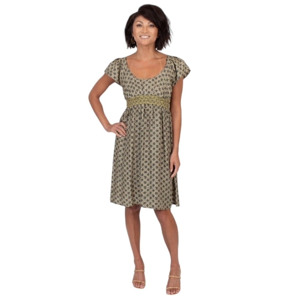 Corey Lynn Calter Black Print Smocked 100% Silk Dress Size 14